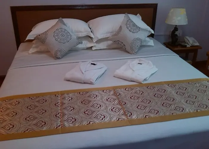 Great Glory Hotel