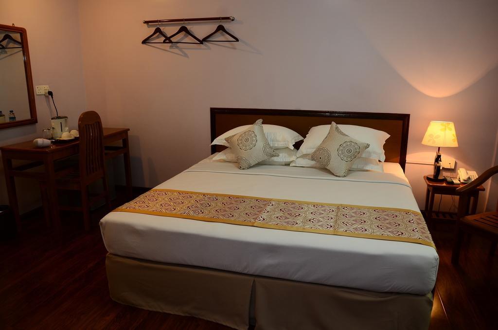 Great Glory Hotel 2*