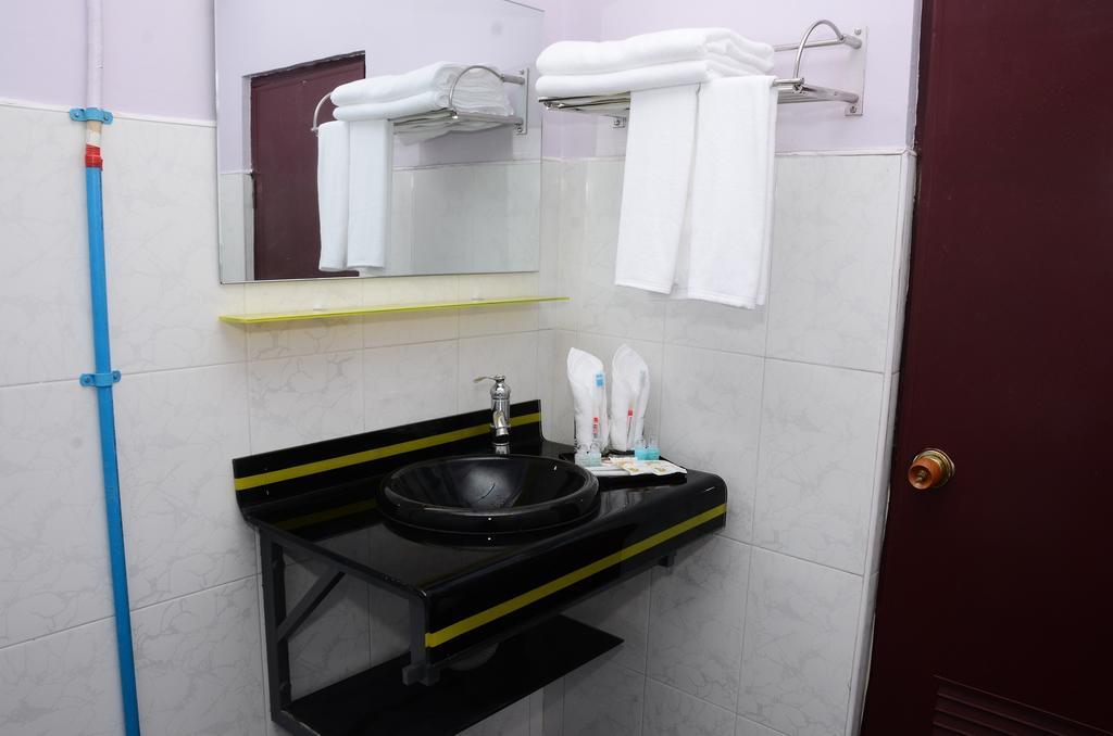 Great Glory Hotel Yangon